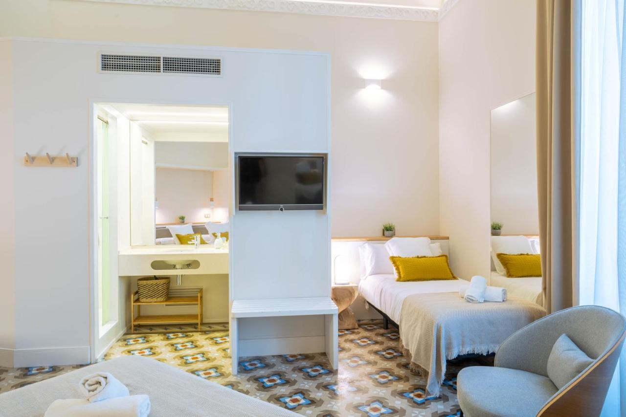 Feelathome Casa Bertrand บาร์เซโลนา ภายนอก รูปภาพ