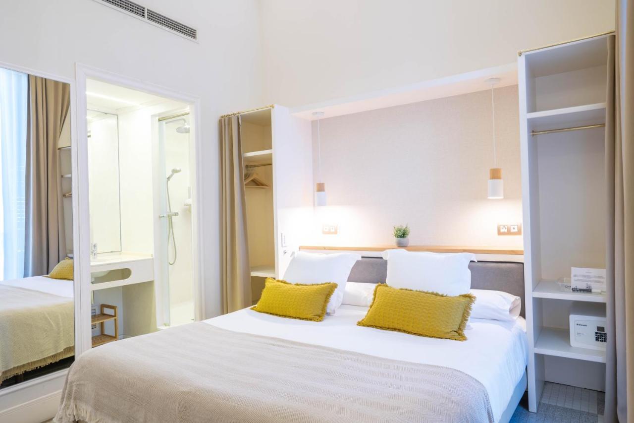 Feelathome Casa Bertrand บาร์เซโลนา ภายนอก รูปภาพ