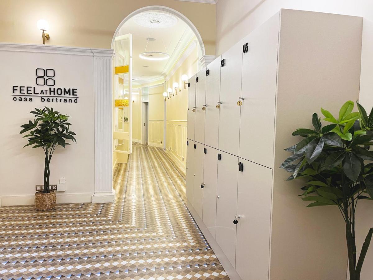 Feelathome Casa Bertrand บาร์เซโลนา ภายนอก รูปภาพ